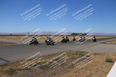 media/Aug-13-2023-CRA (Sun) [[1cfc37a6fb]]/Race 6 1000 Supersport/Grid Shots/